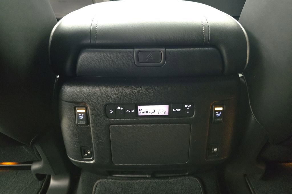 Used 2024 INFINITI QX80 Sensory image 25