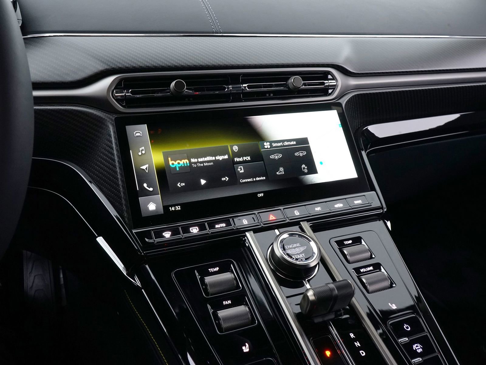 New 2026 Aston Martin V8 Vantage Coupe image 23