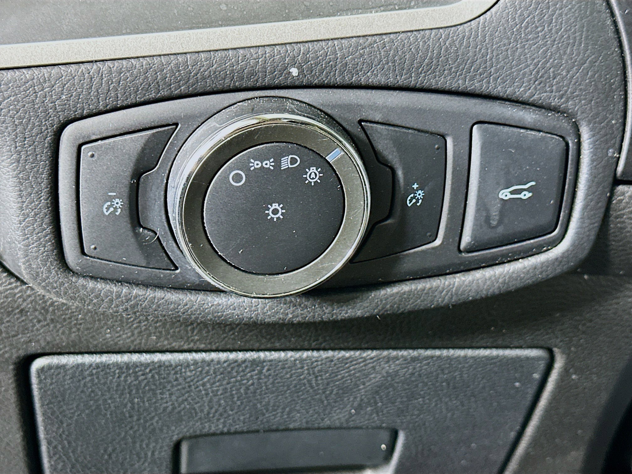 Used 2016 Ford Edge SEL w/ Equipment Group 201A image 17