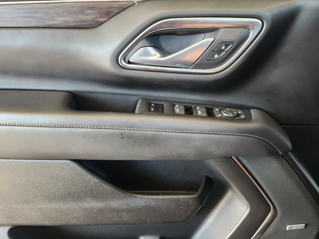 Used 2023 Chevrolet Suburban Z71 w/ Luxury Package AWD/4WD image 24