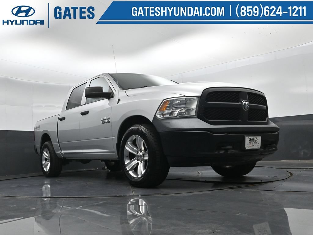 Used 2015 RAM 1500 Tradesman w/ Popular Equipment Group AWD/4WD image 31