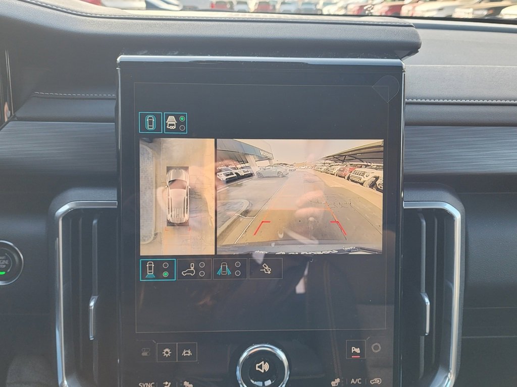 New 2026 GMC Acadia Elevation image 29