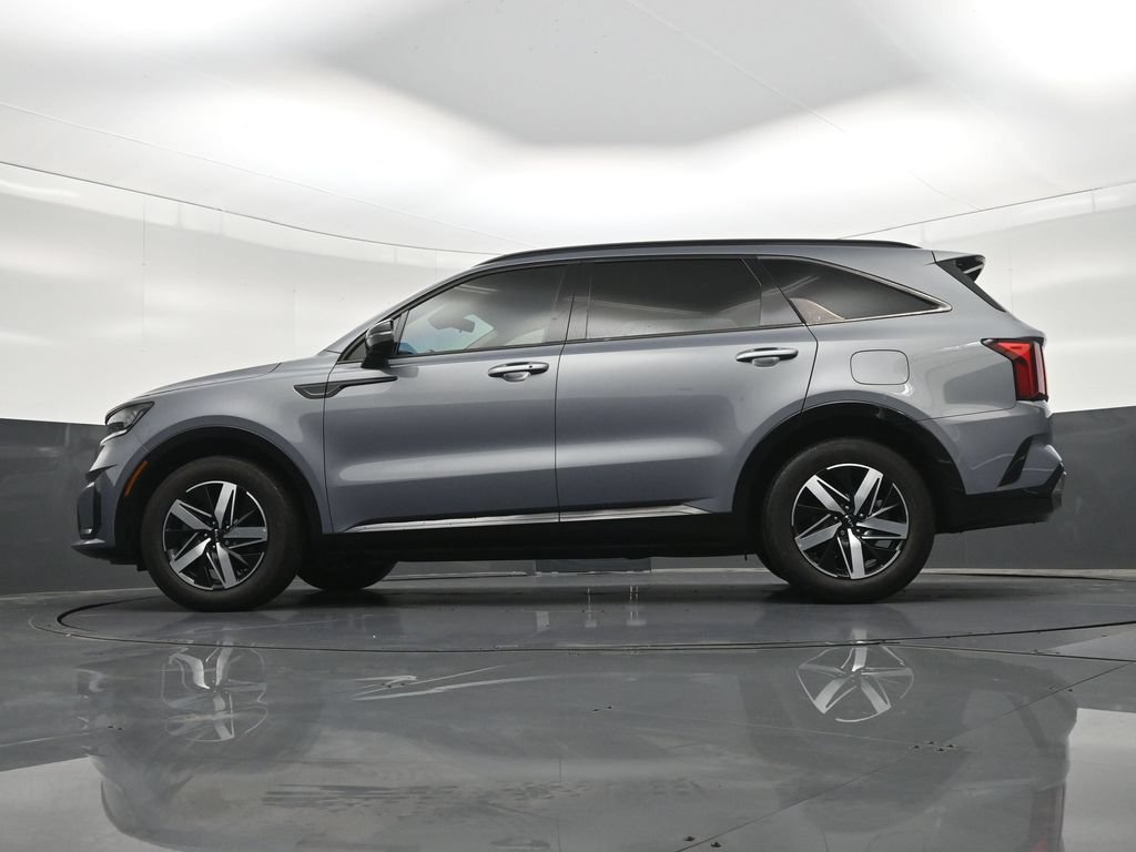 Used 2023 Kia Sorento S FWD image 26