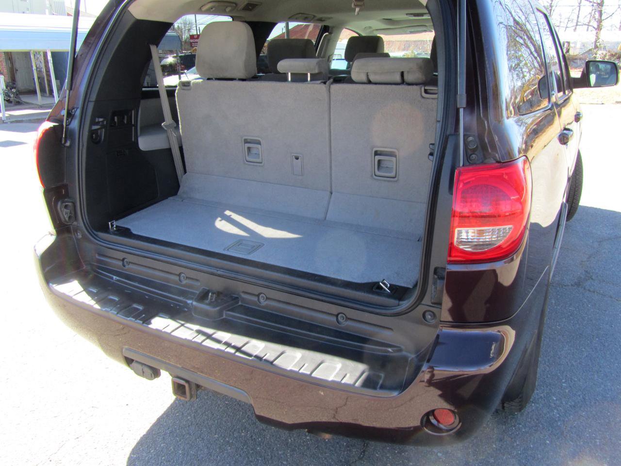 Used 2012 Toyota Sequoia SR5 image 20