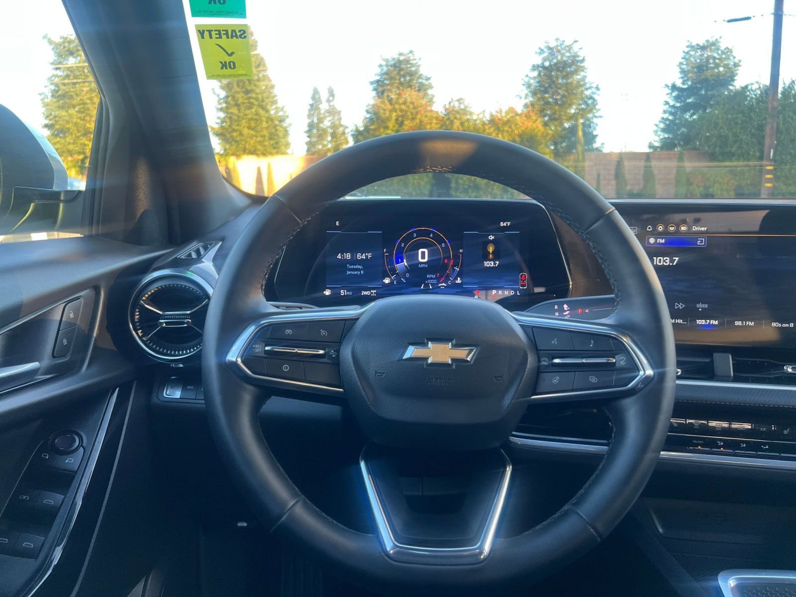 Used 2025 Chevrolet Equinox LT image 34