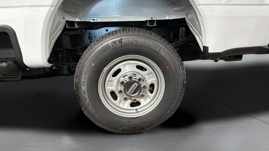 New 2026 Ford F250 XL w/ FX4 Off-Road Package image 26