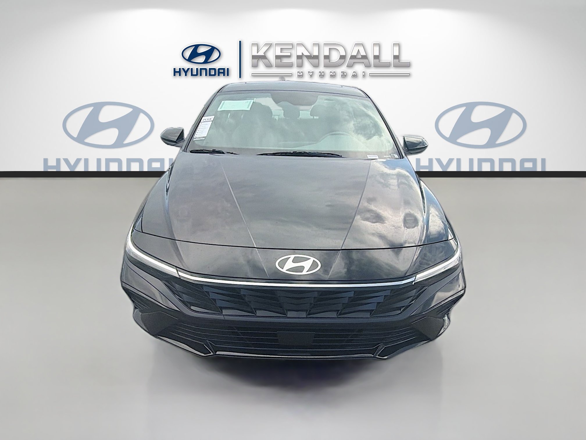 New 2026 Hyundai Elantra SEL Sport Premium FWD image 2
