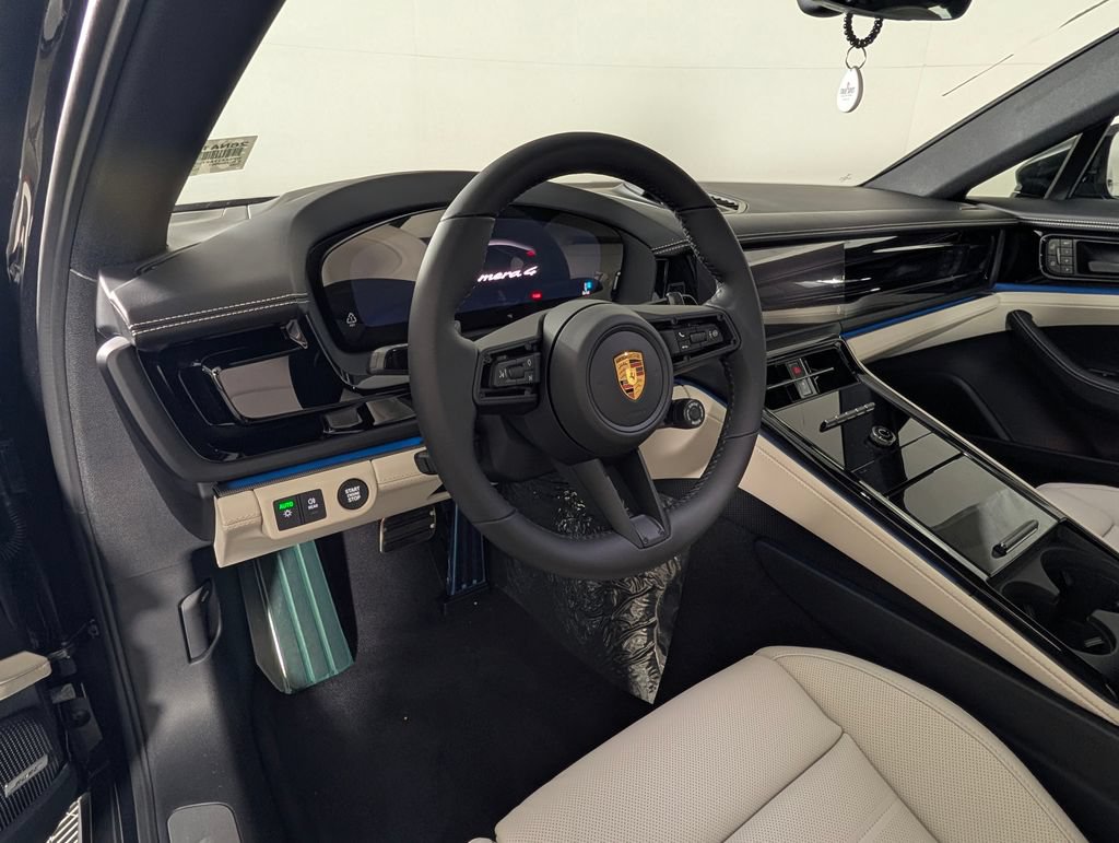 New 2026 Porsche Panamera 4 AWD/4WD image 4