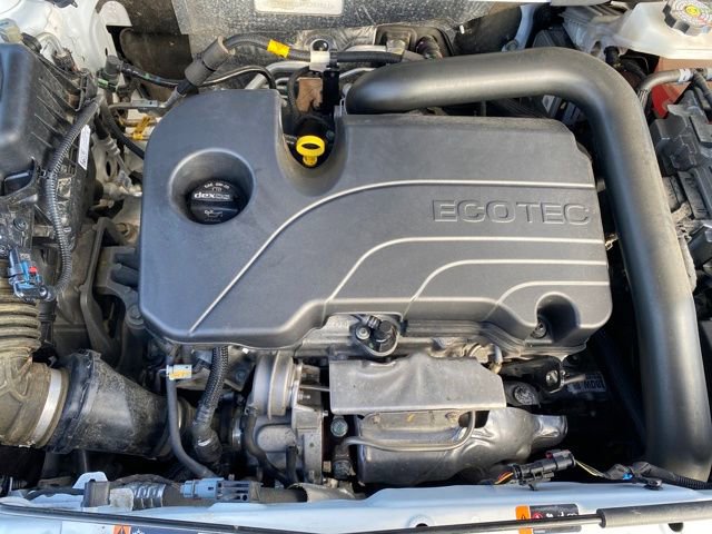 Certified 2023 Chevrolet Equinox RS w/ LPO, Floor Liner Package image 21