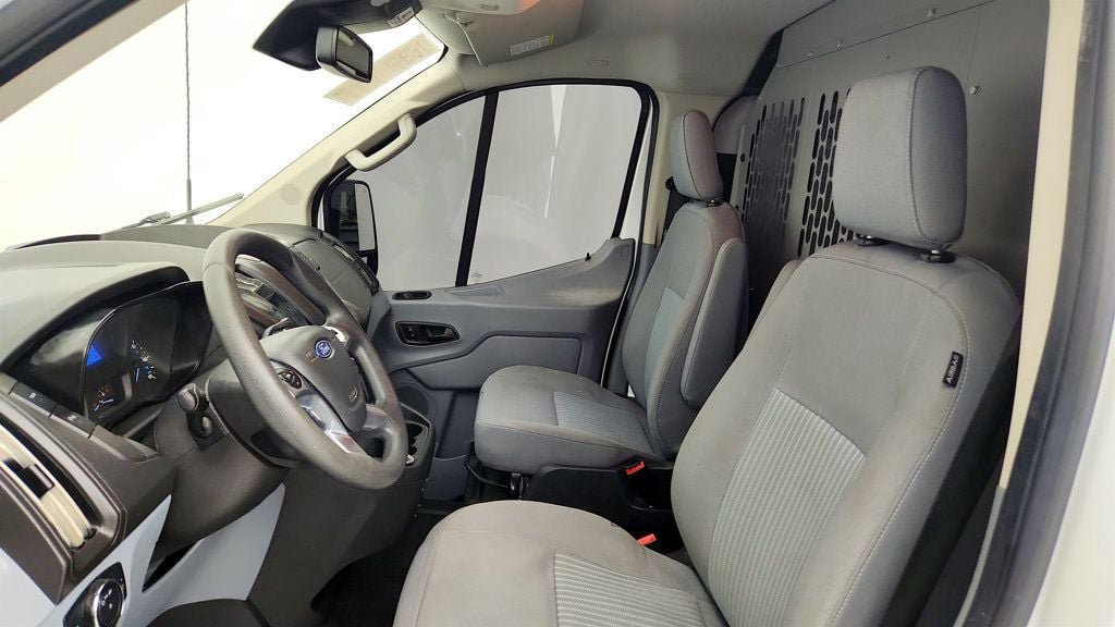 Used 2019 Ford Transit 150 130 Low Roof RWD image 18