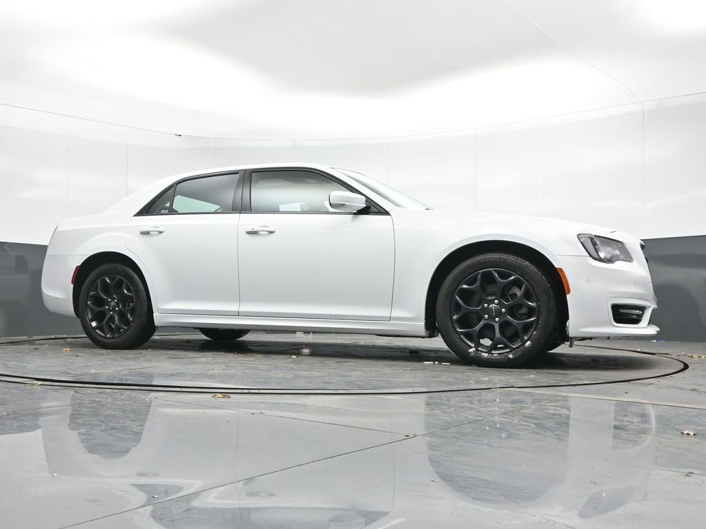 Used 2023 Chrysler 300 Touring L w/ Popular Equipment Group image 48