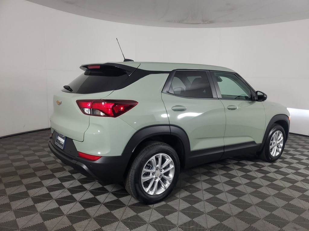 New 2026 Chevrolet TrailBlazer LS image 4