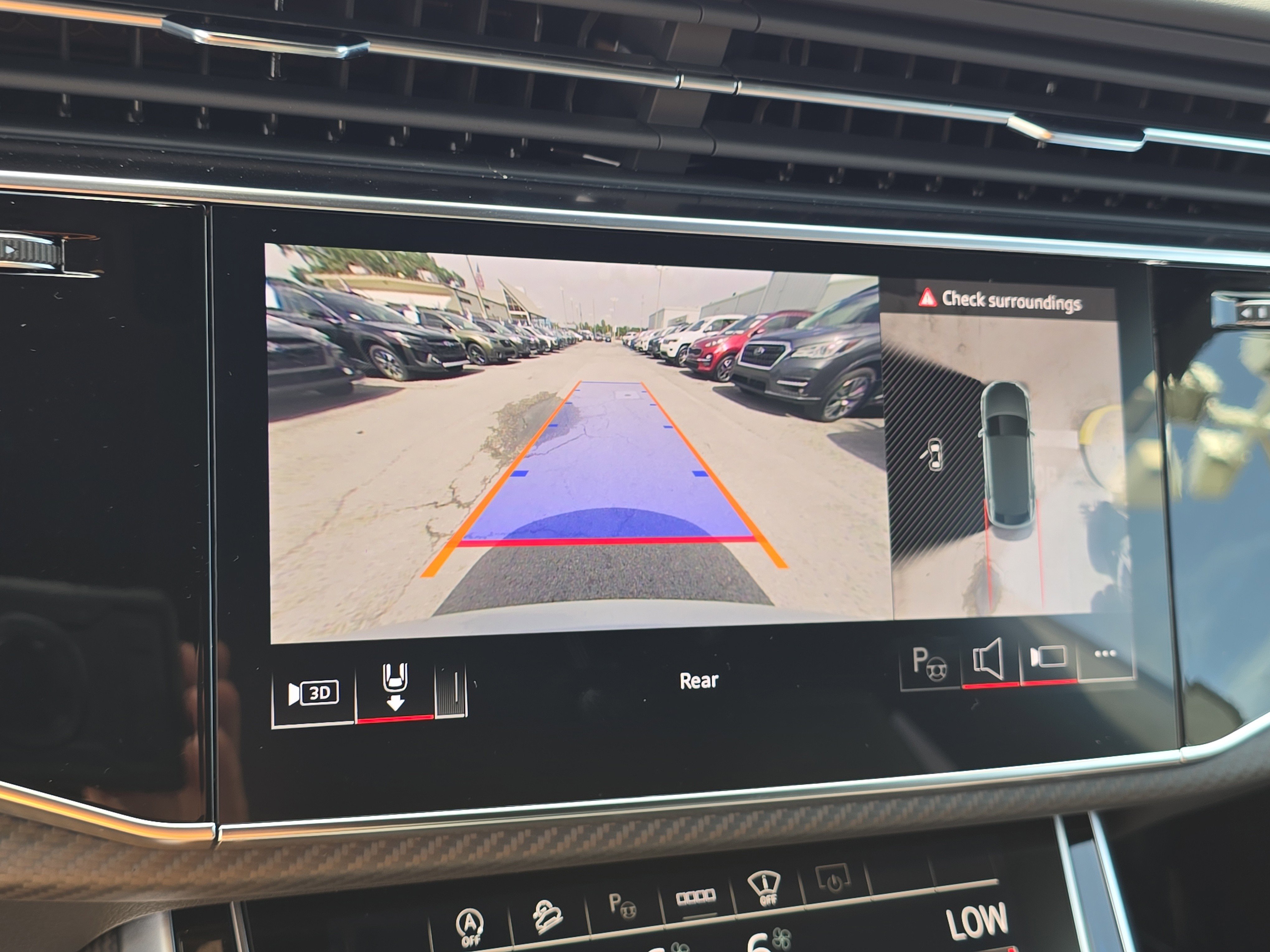 New 2025 Audi RS Q8 performance image 24