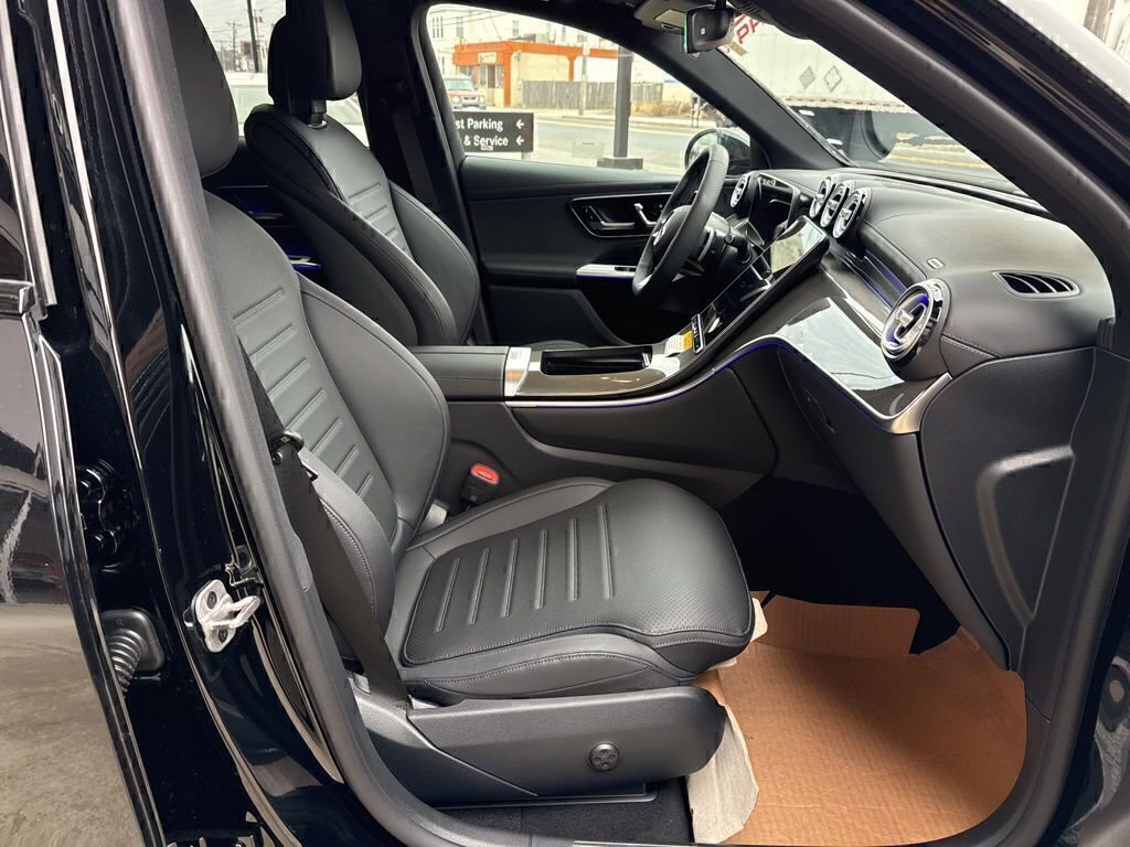 New 2026 Mercedes-Benz GLC 300 4MATIC image 14