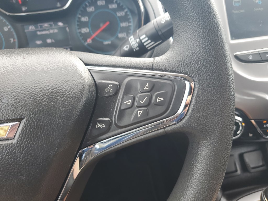 Used 2017 Chevrolet Cruze LT w/ Convenience Package FWD image 20
