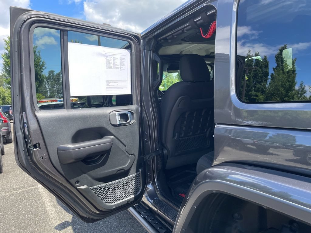 Used 2019 Jeep Wrangler Unlimited Rubicon AWD/4WD image 14