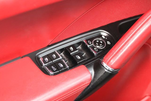 Used 2015 Porsche Cayenne S AWD/4WD image 11