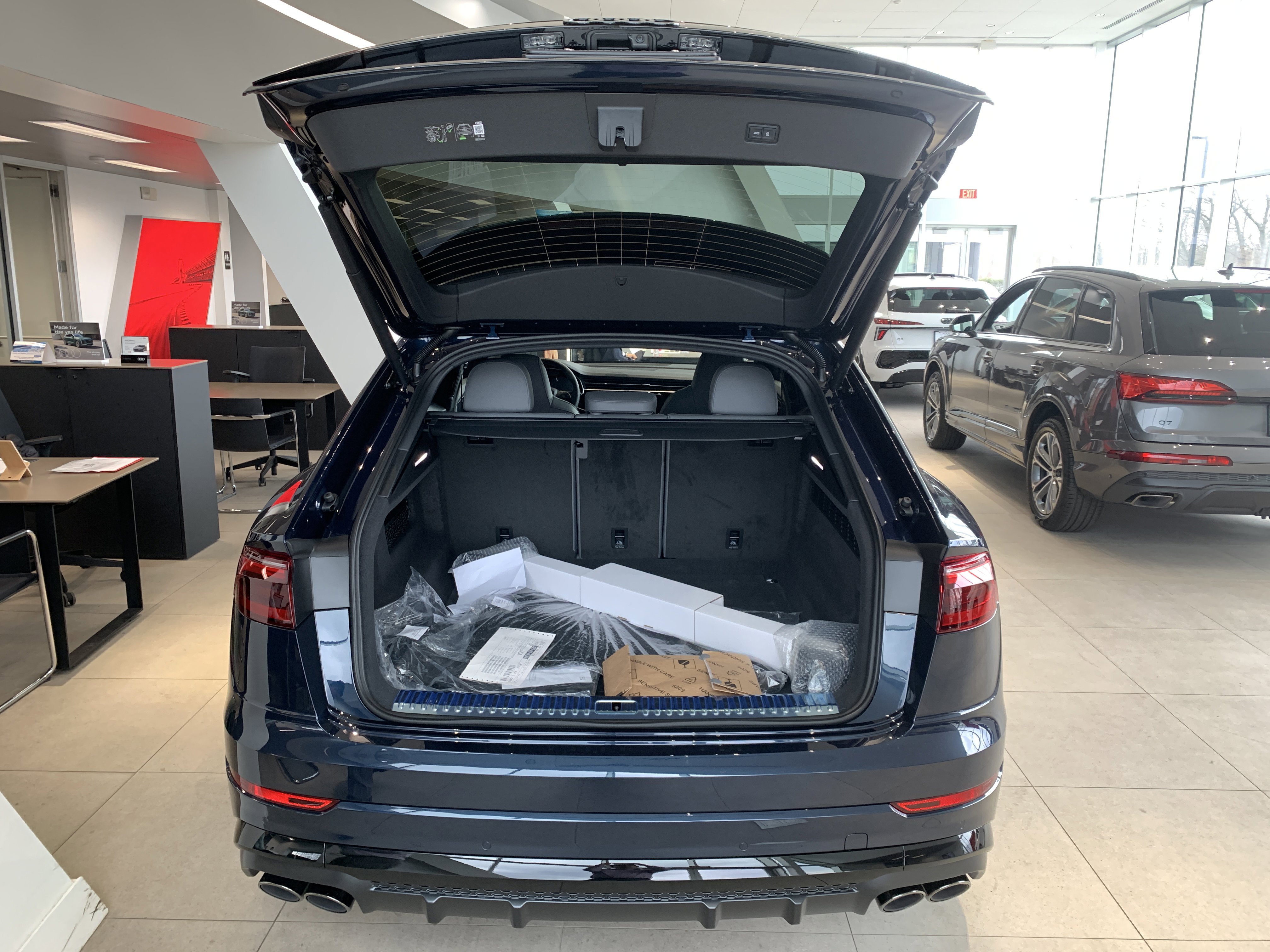 New 2026 Audi SQ8 Premium Plus image 25
