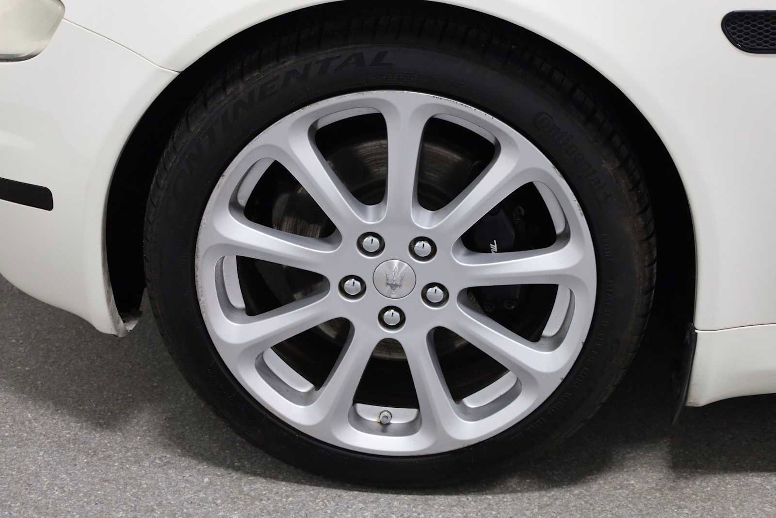 Used 2007 Maserati Quattroporte image 37