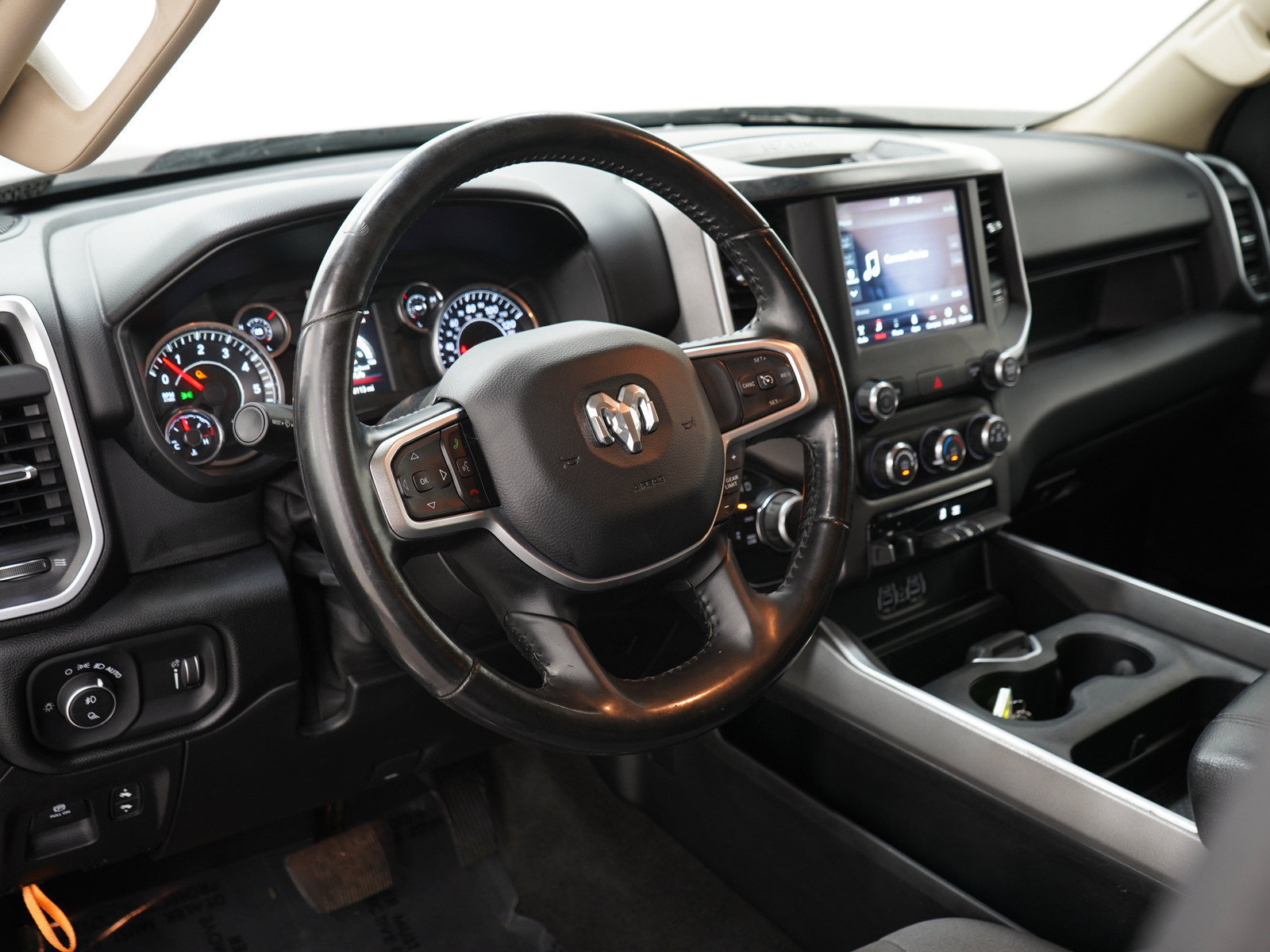 Used 2020 RAM 1500 Big Horn AWD/4WD image 23