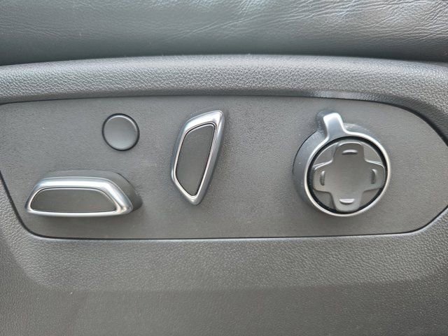 Used 2023 Cadillac Escalade Sport Platinum image 30