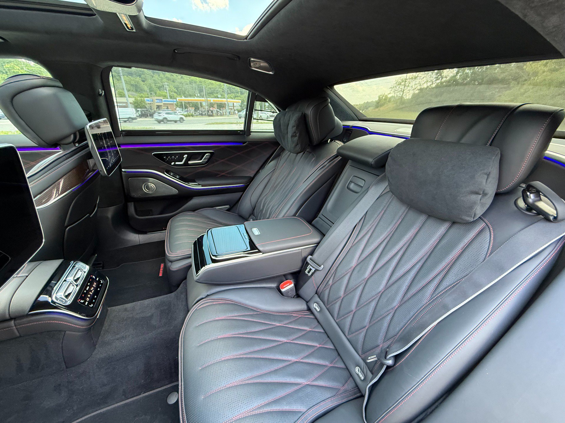 Used 2024 Mercedes-Benz S 63 AMG S image 62