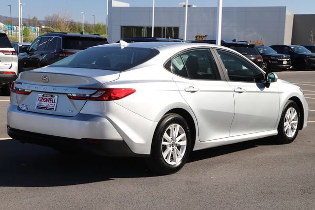Used 2025 Toyota Camry LE FWD image 6