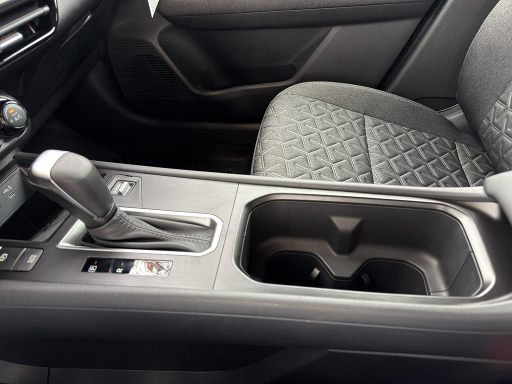 New 2026 Nissan Kicks SV image 28