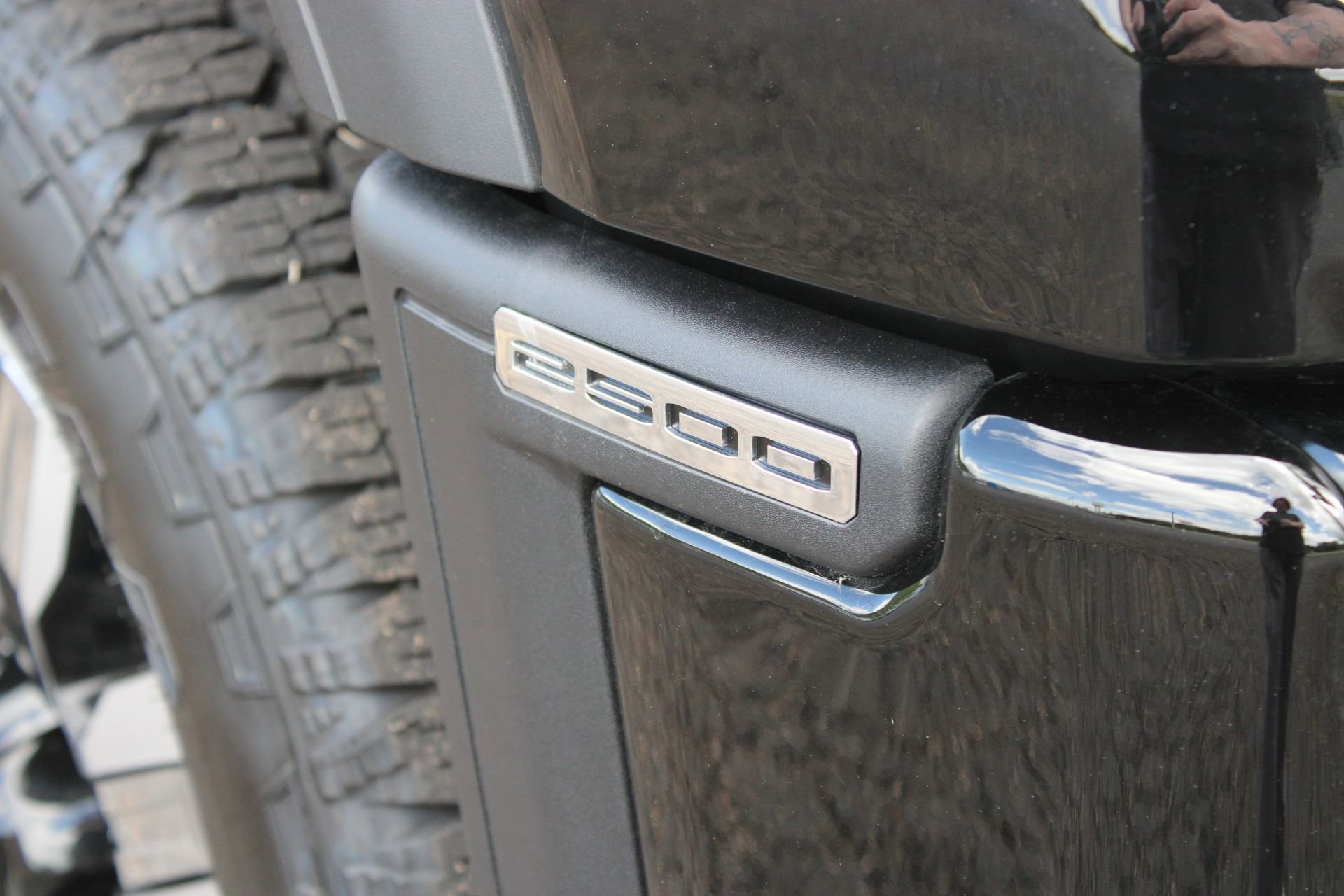 New 2026 GMC Sierra 2500 Denali w/ Technology Package AWD/4WD image 6