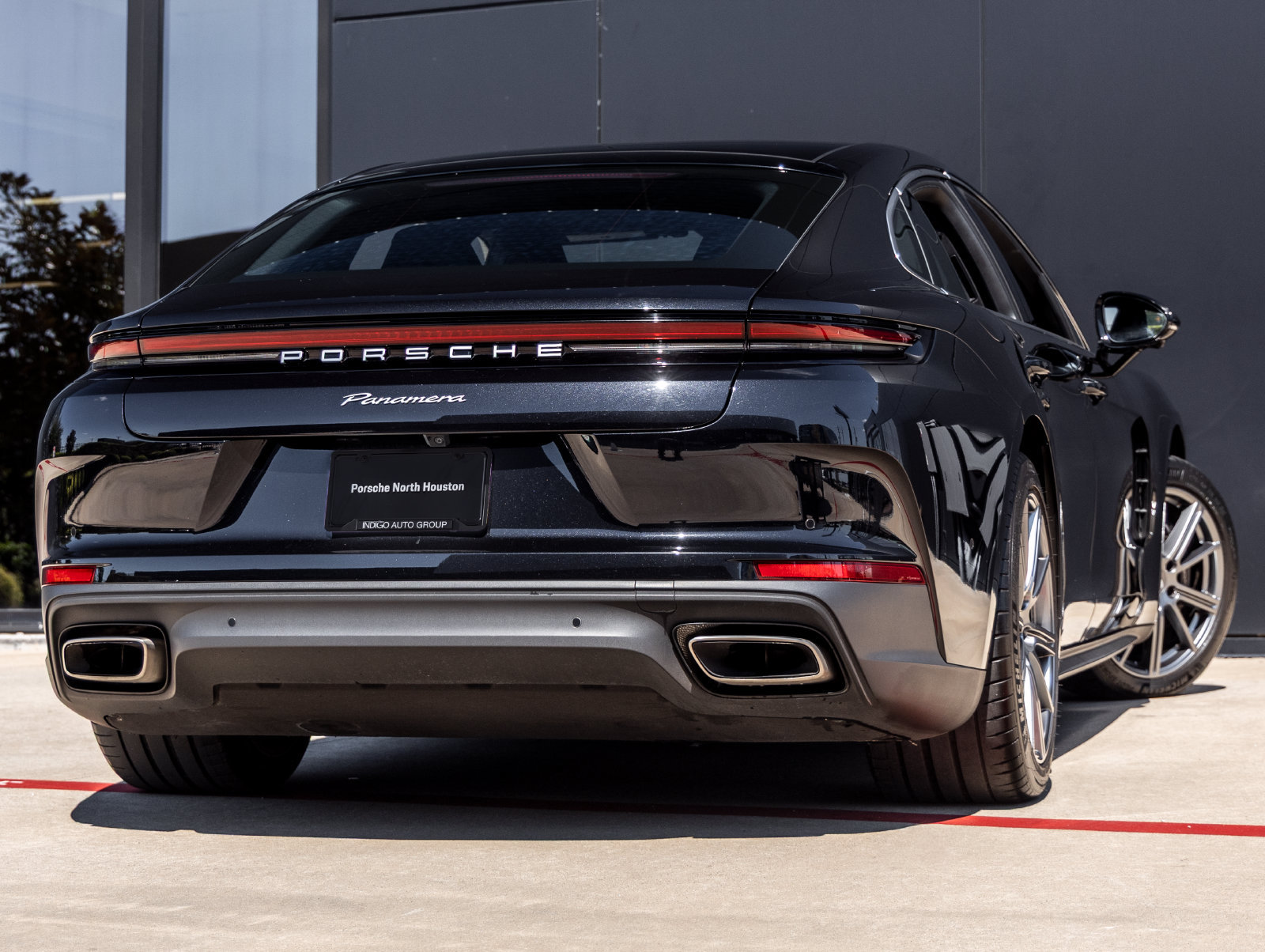 Certified 2025 Porsche Panamera image 11