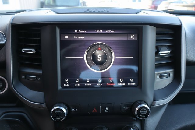 Used 2021 RAM 3500 Tradesman w/ Chrome Appearance Group image 24