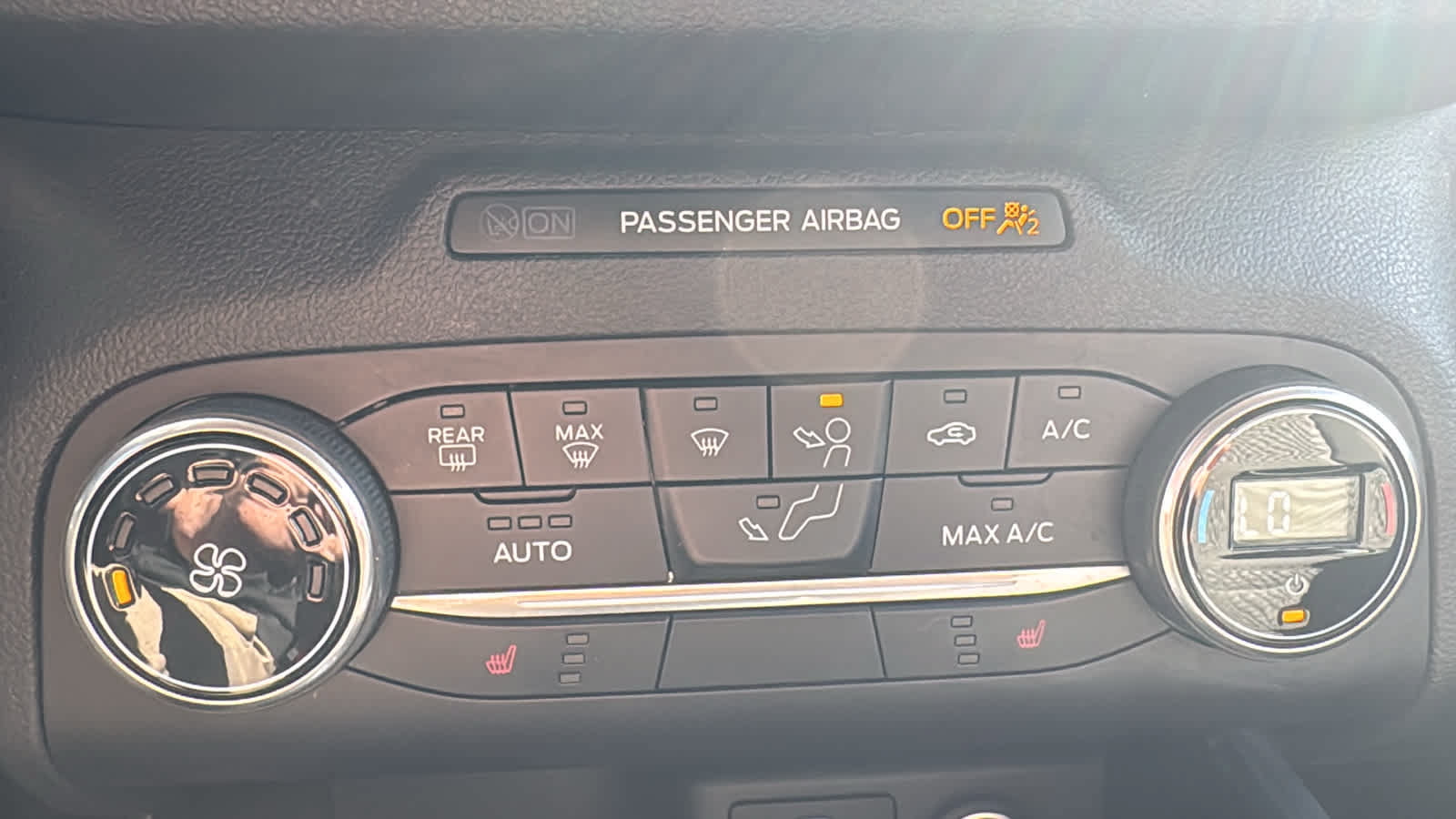 Used 2020 Ford Escape SE AWD/4WD image 16