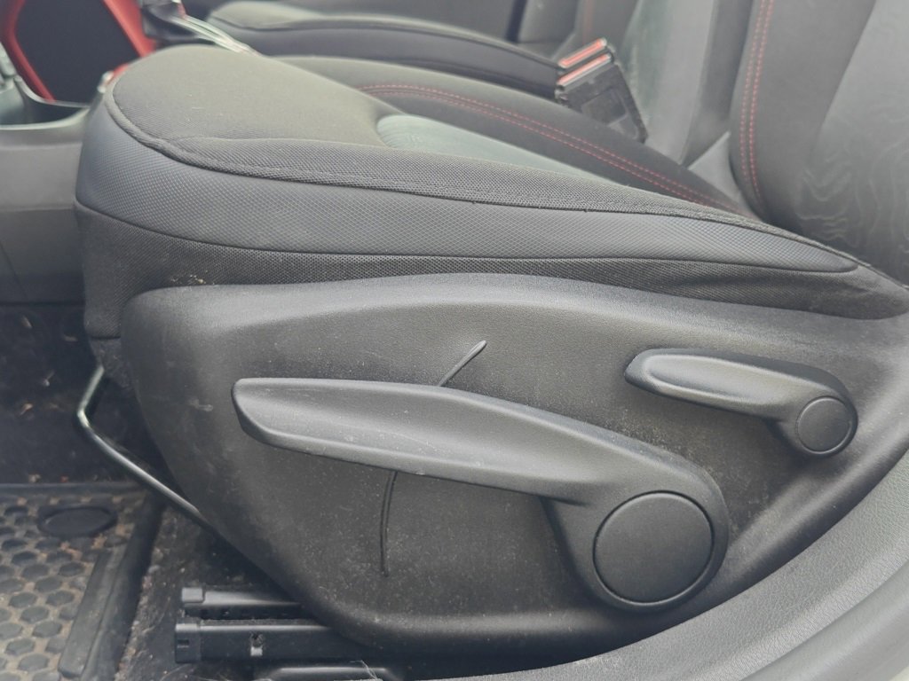 Used 2016 Jeep Renegade Trailhawk image 11