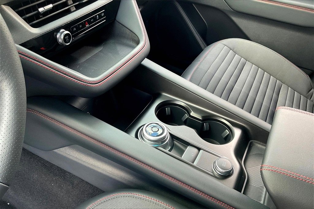 New 2026 Ford Explorer ST-Line image 7