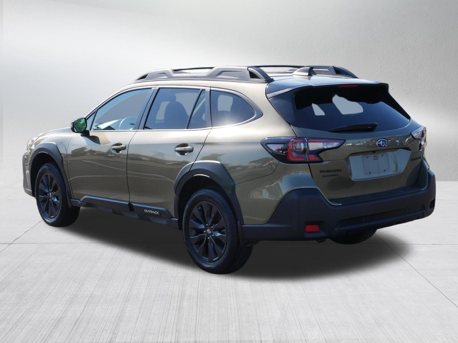 Certified 2025 Subaru Outback Onyx Edition AWD/4WD image 5