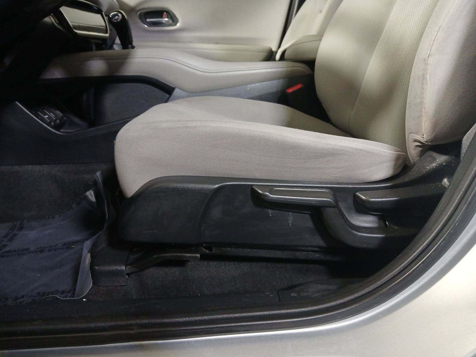 Used 2016 Honda HR-V EX image 14