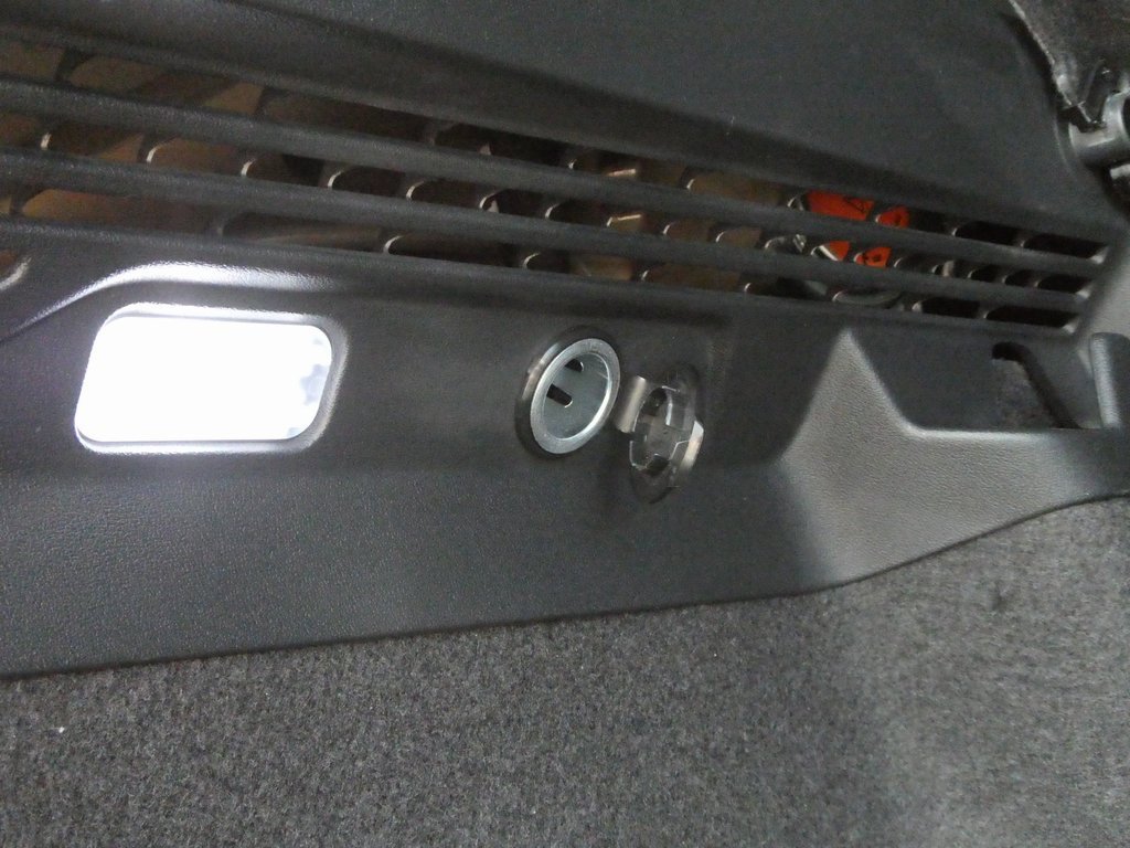 Used 2022 Volkswagen ID.4 Pro image 21