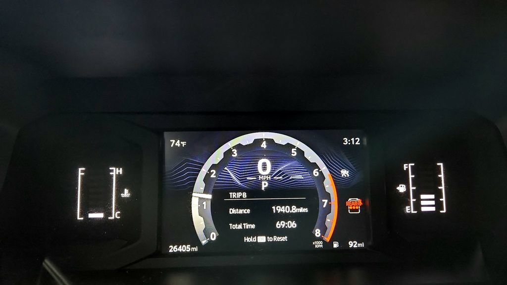 Certified 2025 Toyota 4Runner SR5 AWD/4WD image 24