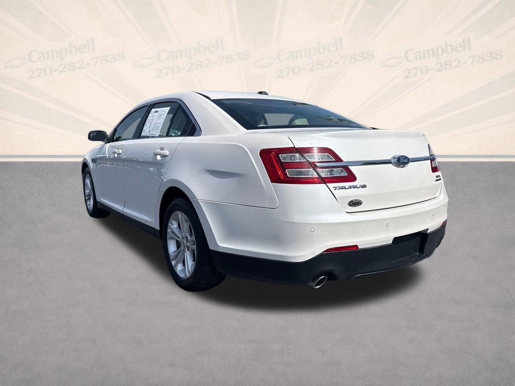 Used 2017 Ford Taurus SEL FWD image 3