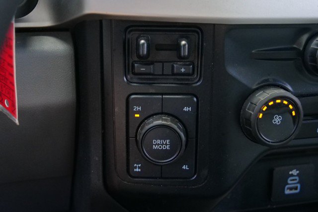 Used 2023 Ford F350 XL w/ 360-Degree Camera Package AWD/4WD image 18