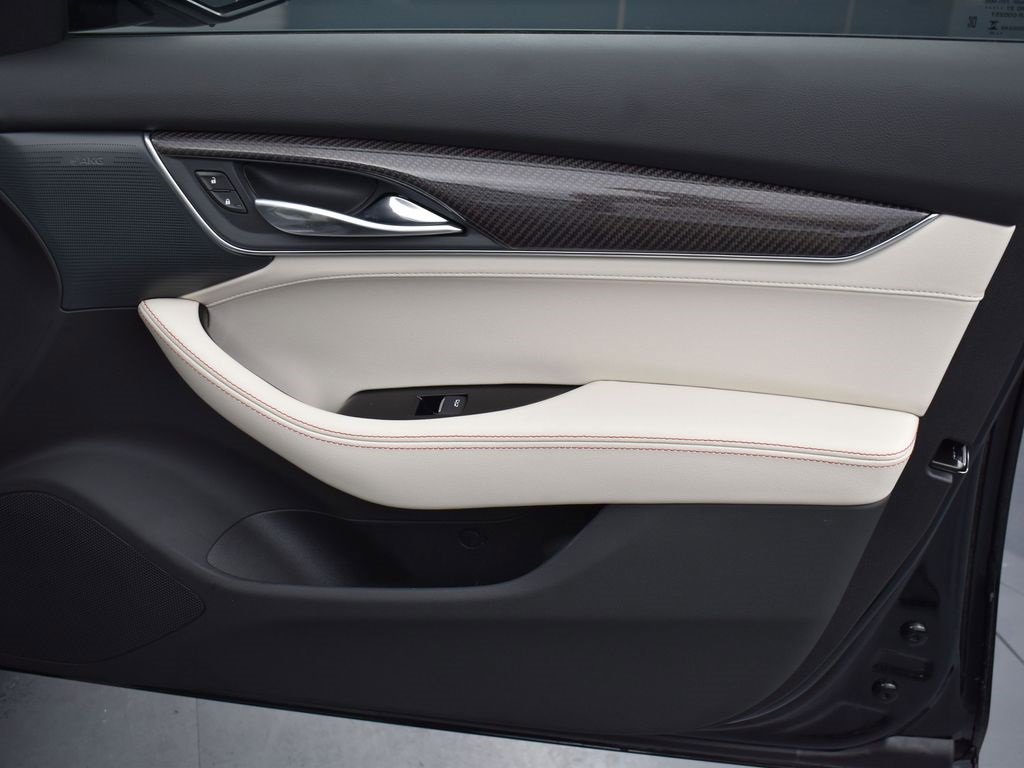 New 2026 Cadillac CT5 V w/ Technology Package image 36