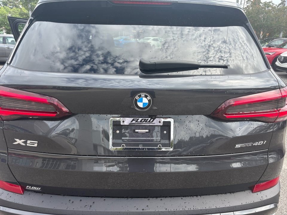 Used 2023 BMW X5 sDrive40i w/ Premium Package RWD image 14