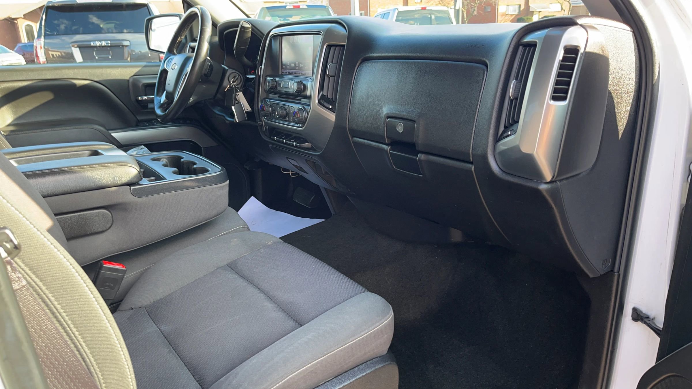 Used 2017 Chevrolet Silverado 1500 LT w/ All Star Edition image 12