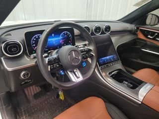 Used 2025 Mercedes-Benz C 43 AMG 4MATIC Sedan image 4