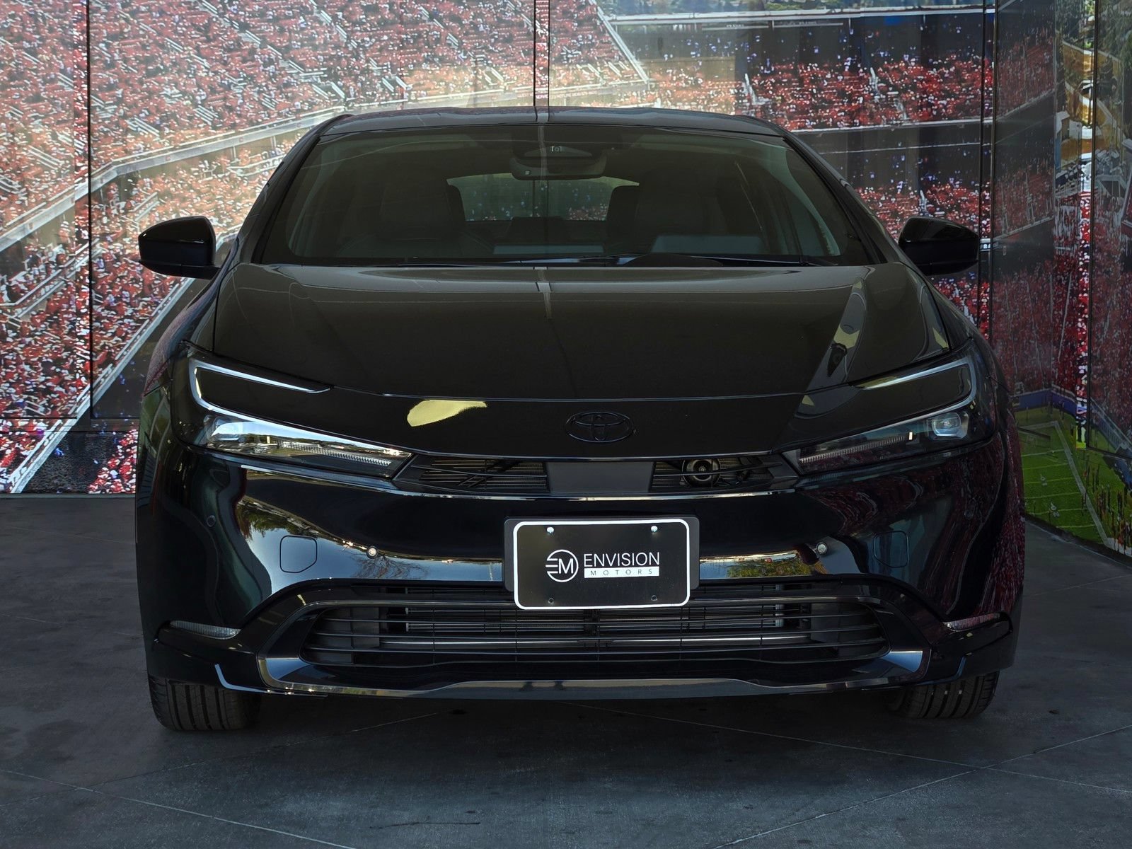New 2027 Toyota Prius Plug-In Hybrid FWD image 2