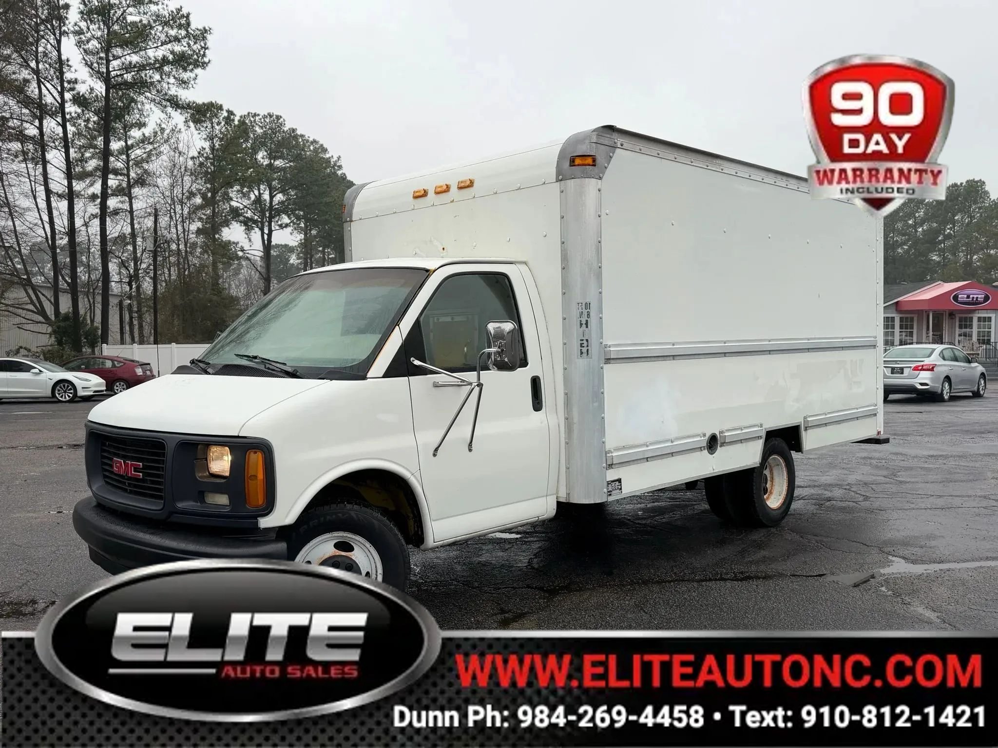 Used 2000 GMC Savana 3500 RWD image 1