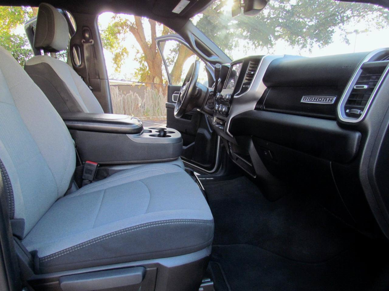 Used 2024 RAM 2500 Big Horn AWD/4WD image 21