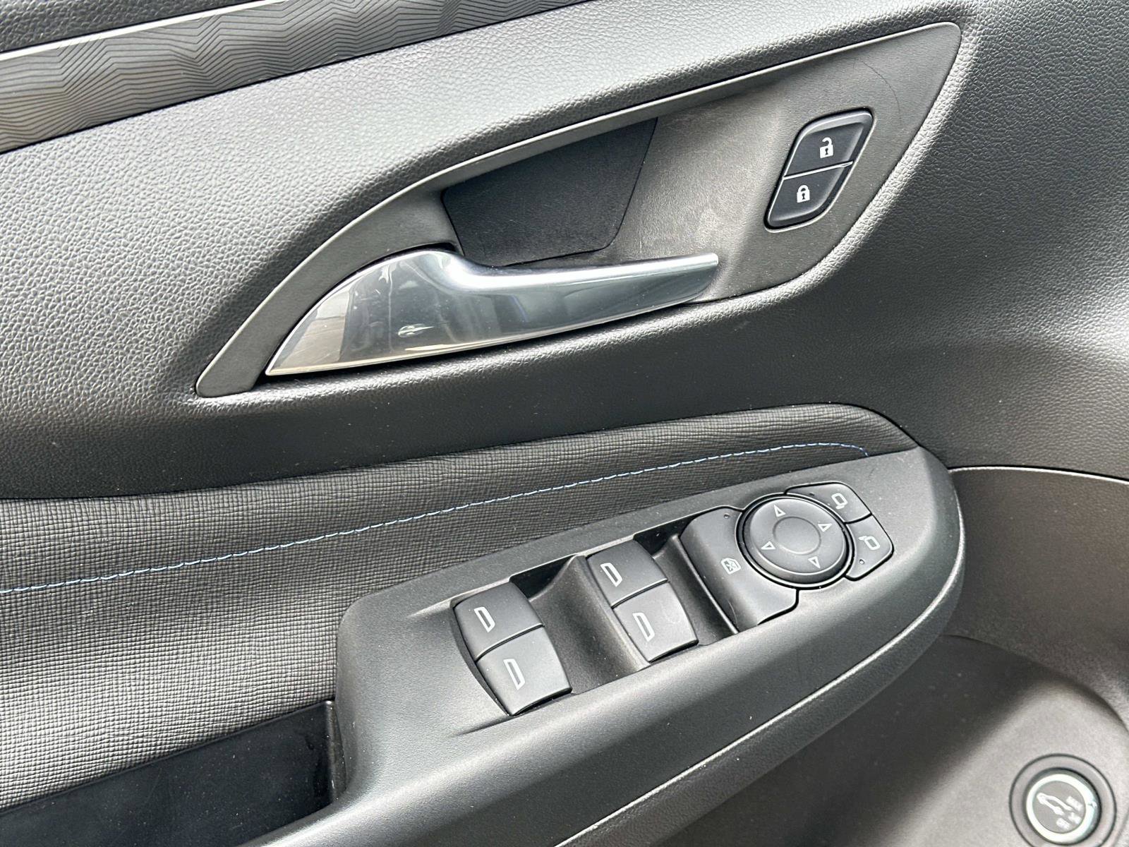 Certified 2025 Buick Envista Sport Touring w/ Experience Buick Package image 15