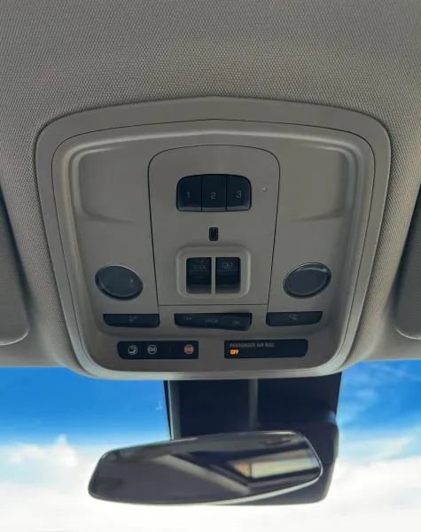 Used 2017 Cadillac XTS Luxury w/ Driver Awareness Package FWD image 40