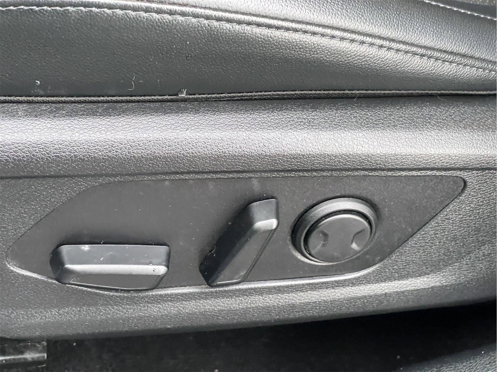 Used 2023 Kia Sportage EX image 23